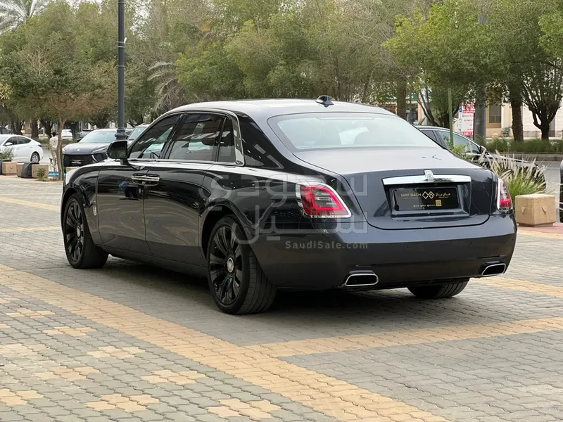 2022 رولز رويس قوست