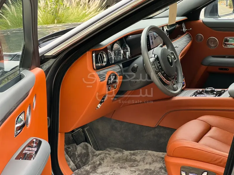 2022 رولز رويس قوست