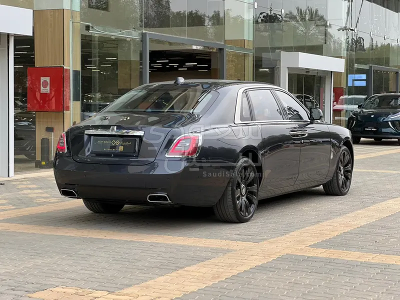 2022 رولز رويس قوست