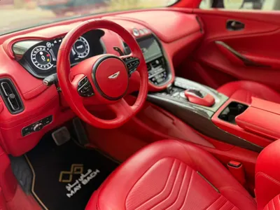 2021 استون مارتن دي بي اكس