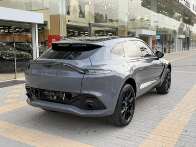 2021 استون مارتن دي بي اكس