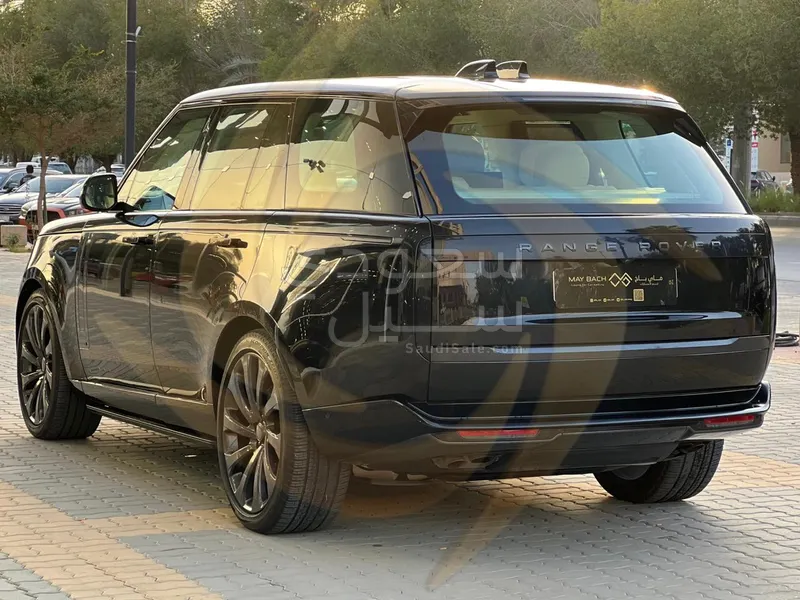 2024 لاند روفر رينج روفر اوتوبيوغرافي