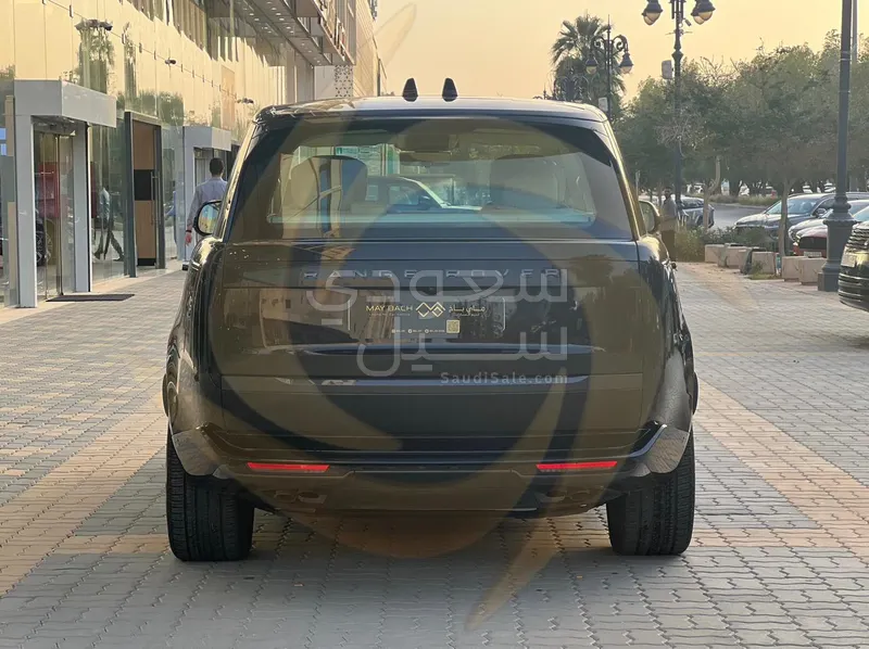 2024 لاند روفر رينج روفر اوتوبيوغرافي