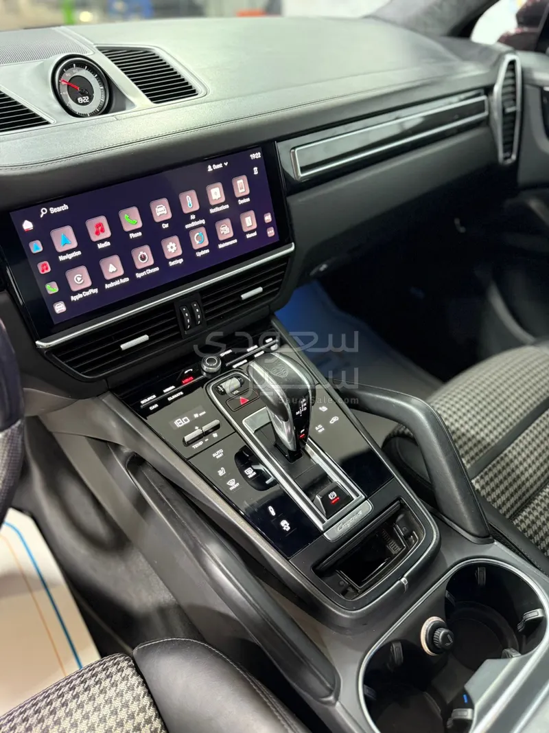 2021 بورش كايين جي تي اس