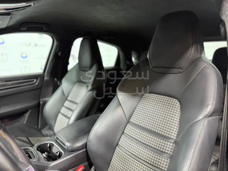 2021 بورش كايين جي تي اس