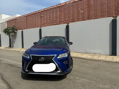 2017 لكزس أر إكس 350