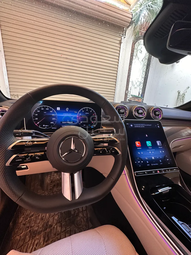 2024 مرسيدس - بنز سي إل إي 300 4 ماتيك