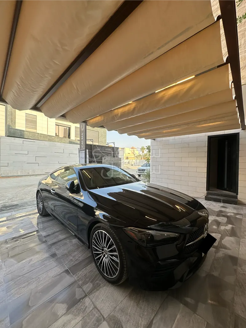 2024 مرسيدس - بنز سي إل إي 300 4 ماتيك