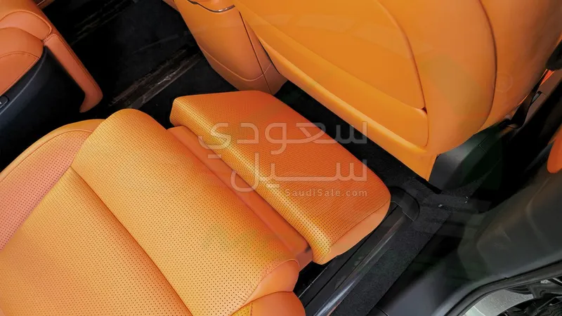 2025 لينك اند كو 900