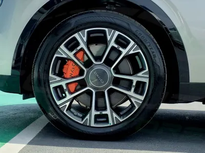 2025 لينك اند كو 900