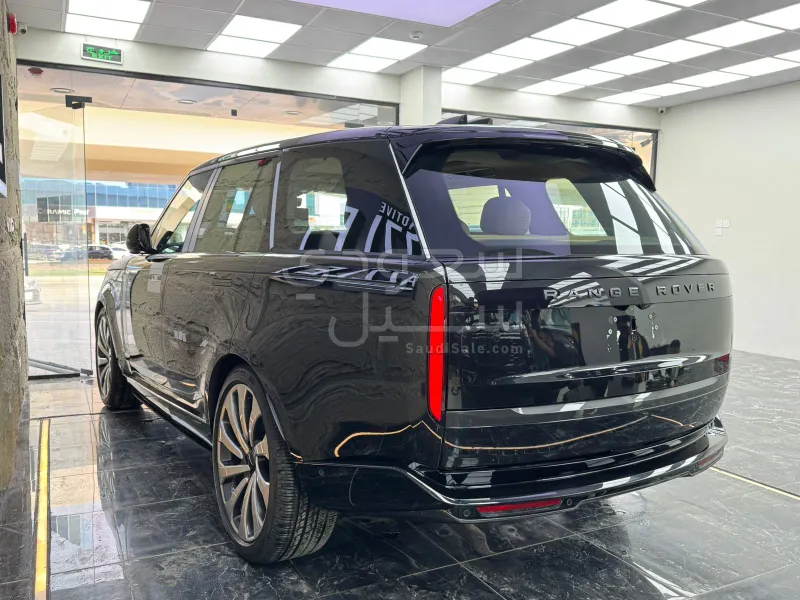 2026 لاند روفر رينج روفر اتش اس اي