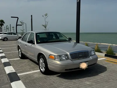 2011 فورد كراون فكتوريا