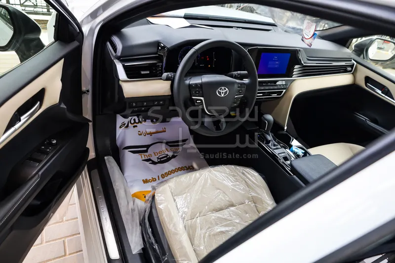 2026 تويوتا كامري ال اي