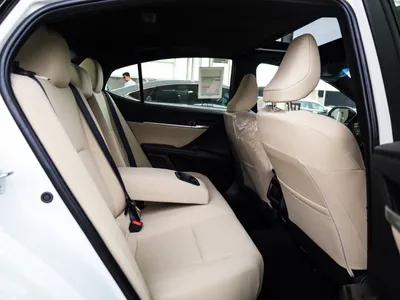 2026 تويوتا كامري ال اي