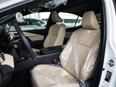 2026 تويوتا كامري ال اي