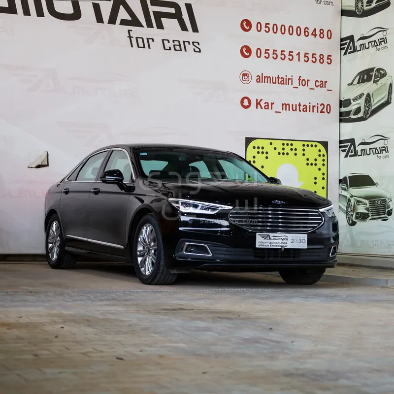 2022 فورد توروس ترند