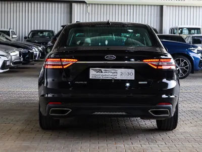 2022 فورد توروس ترند