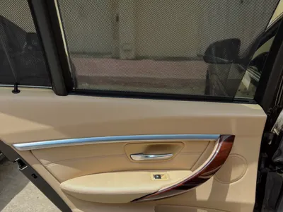 2018 بي ام دبليو الفئة الثالثة 320 أي