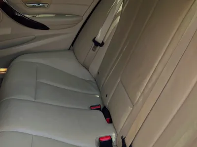 2018 بي ام دبليو الفئة الثالثة 320 أي