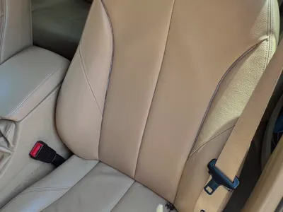 2018 بي ام دبليو الفئة الثالثة 320 أي