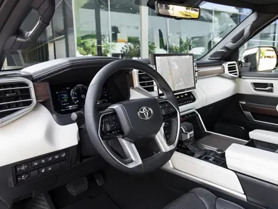 2023 تويوتا سكويا ليمتد