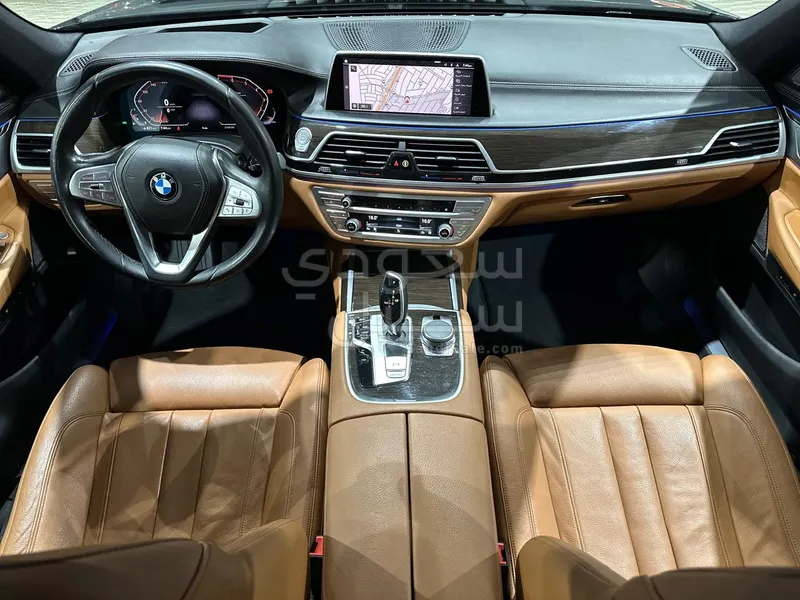 2020 بي ام دبليو الفئة السابعة 730 إل أي