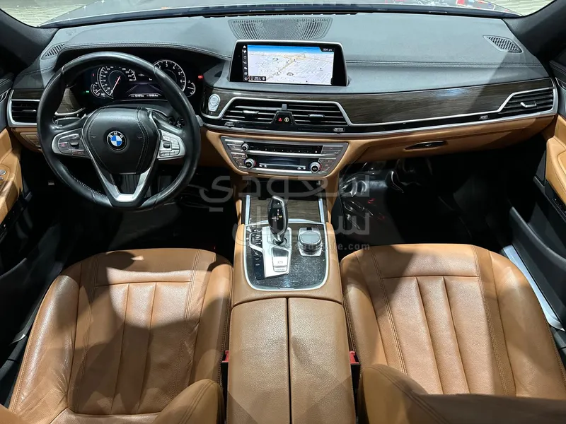 2018 بي ام دبليو الفئة السابعة 730 إل أي