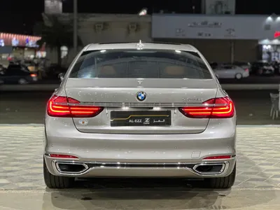 2018 بي ام دبليو الفئة السابعة 730 إل أي