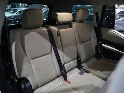 2025 تويوتا برادو في اكس