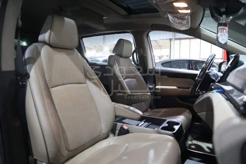 2022 هوندا اوديسي تورينق