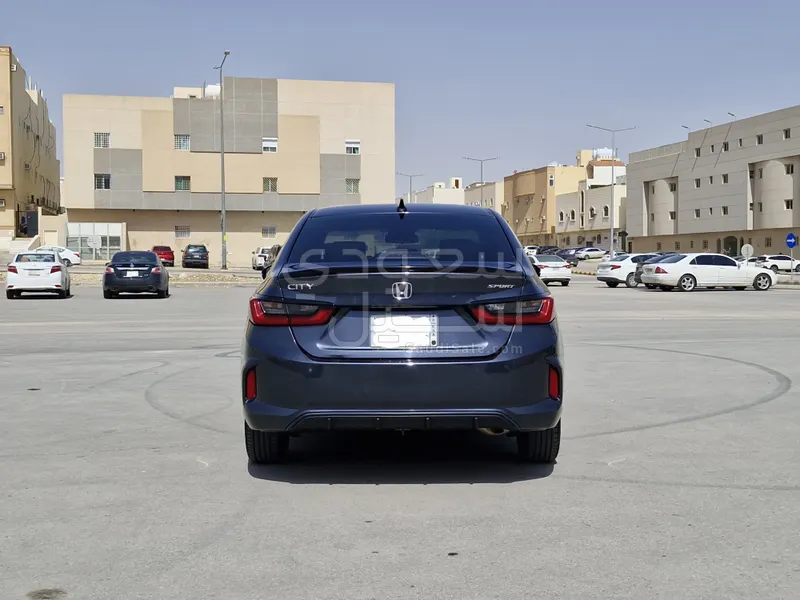 2023 هوندا سيتي إل إكس