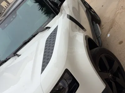 2023 لاند روفر ديفيندر 90