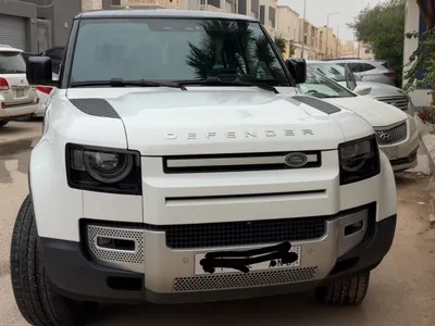 2023 لاند روفر ديفيندر 90