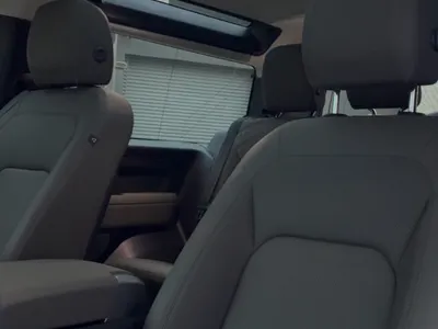 2023 لاند روفر ديفيندر 90