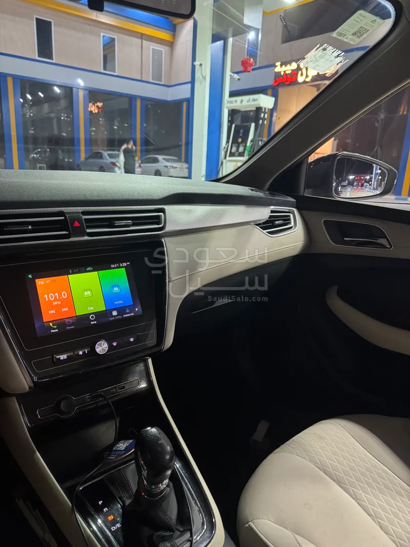 2021 ام جي ام جي 5