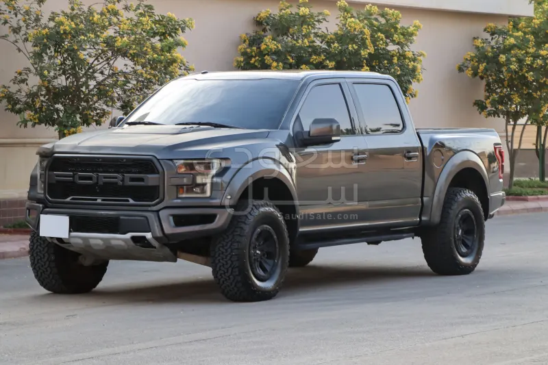 2017 فورد اف 150 رابتور