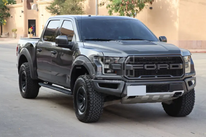 2017 فورد اف 150 رابتور