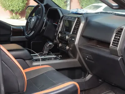 2017 فورد اف 150 رابتور