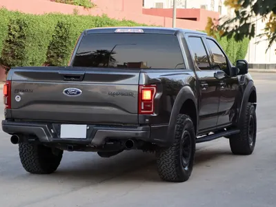 2017 فورد اف 150 رابتور