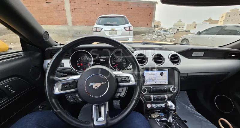 2016 فورد موستانغ جي تي