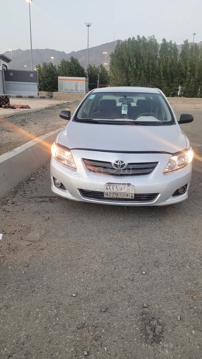 2009 تويوتا كورولا