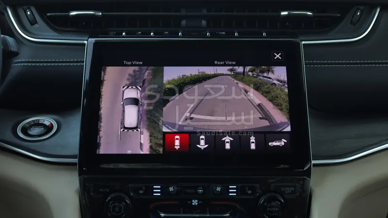 2025 جييب جراند شيروكي ليمتد بلس