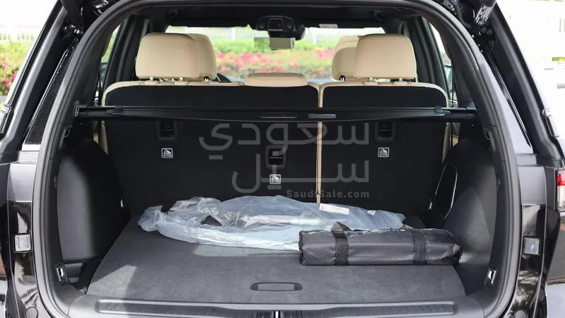 2025 جييب جراند شيروكي ليمتد بلس