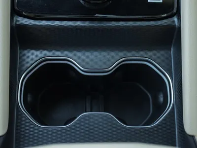 2025 جييب جراند شيروكي ليمتد بلس