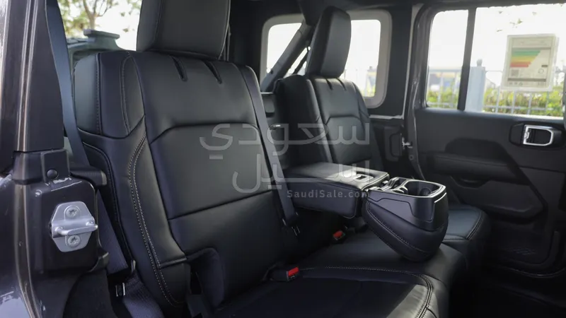 2025 جييب رانجلر ربيكون