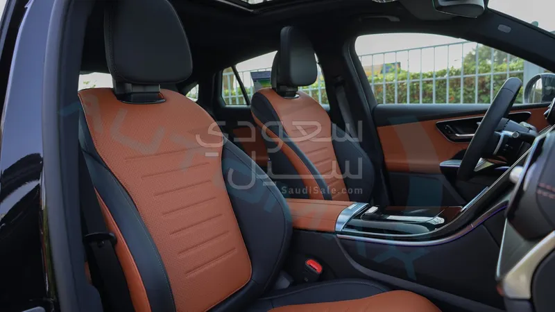 2026 مرسيدس - بنز جي إل سي 200 اي ام جي