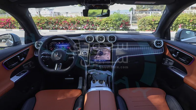 2026 مرسيدس - بنز جي إل سي 200 اي ام جي