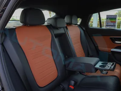 2026 مرسيدس - بنز جي إل سي 200 اي ام جي