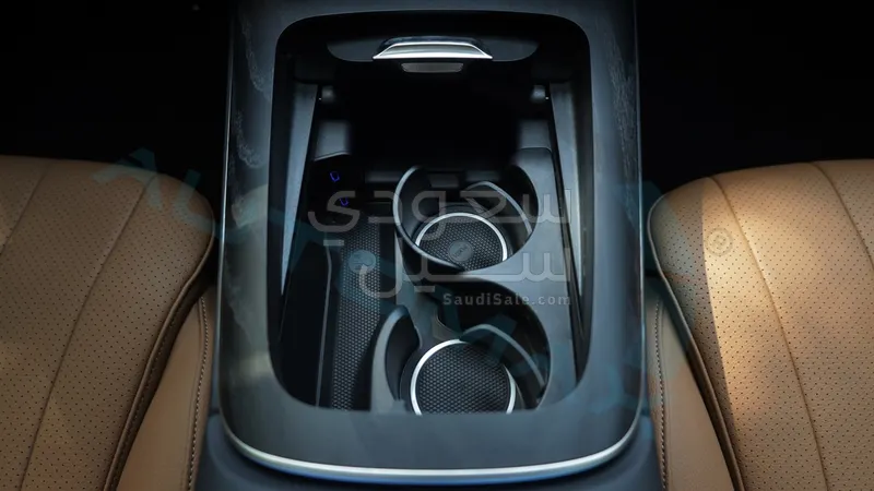 2026 مرسيدس - بنز إي 200