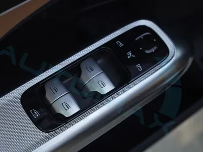 2026 مرسيدس - بنز إي 200